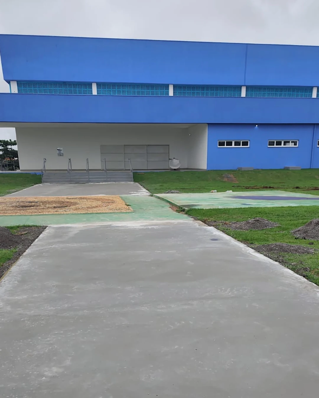 Estrutura comercial robusta